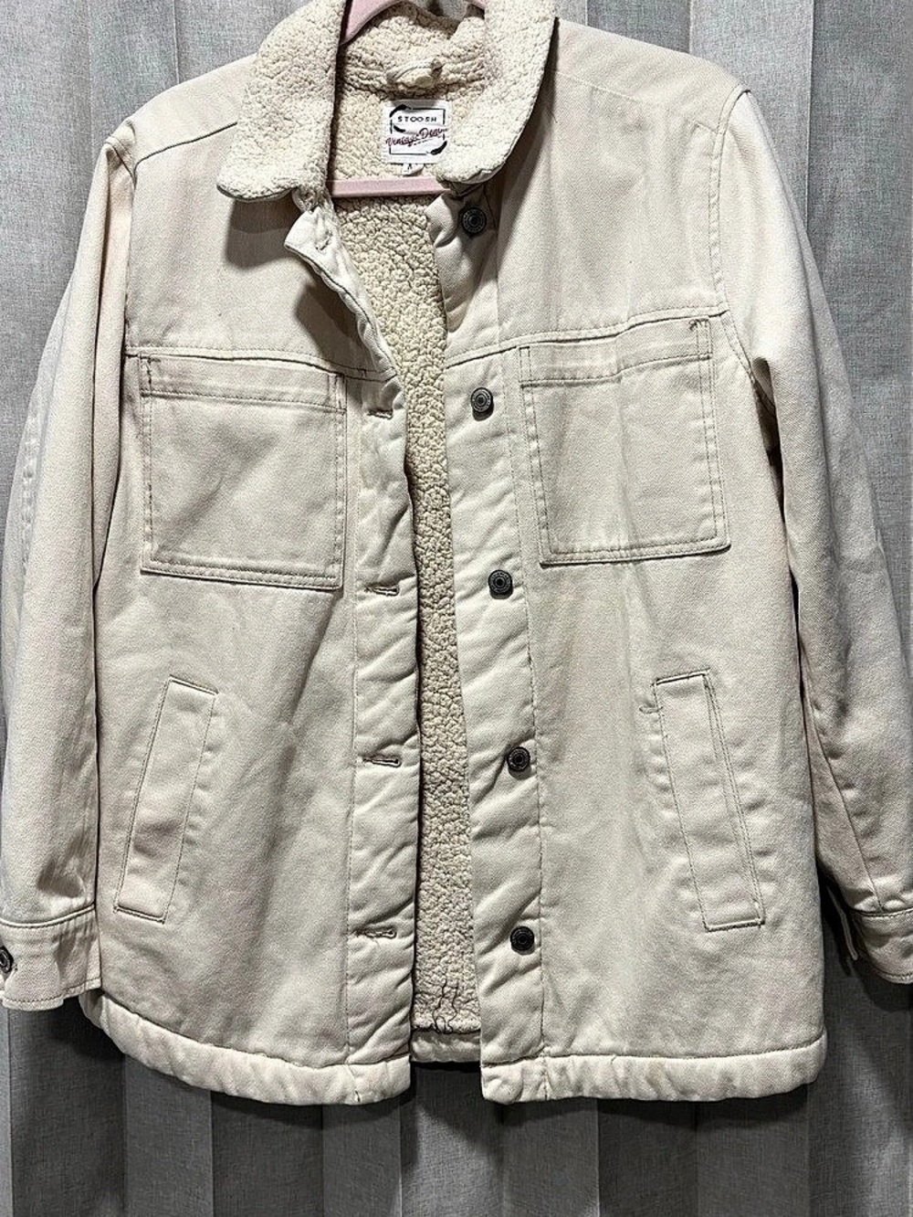 STOOSH Vintage Denim Sherpa Lined Utility Jacket in Cream Size Medium